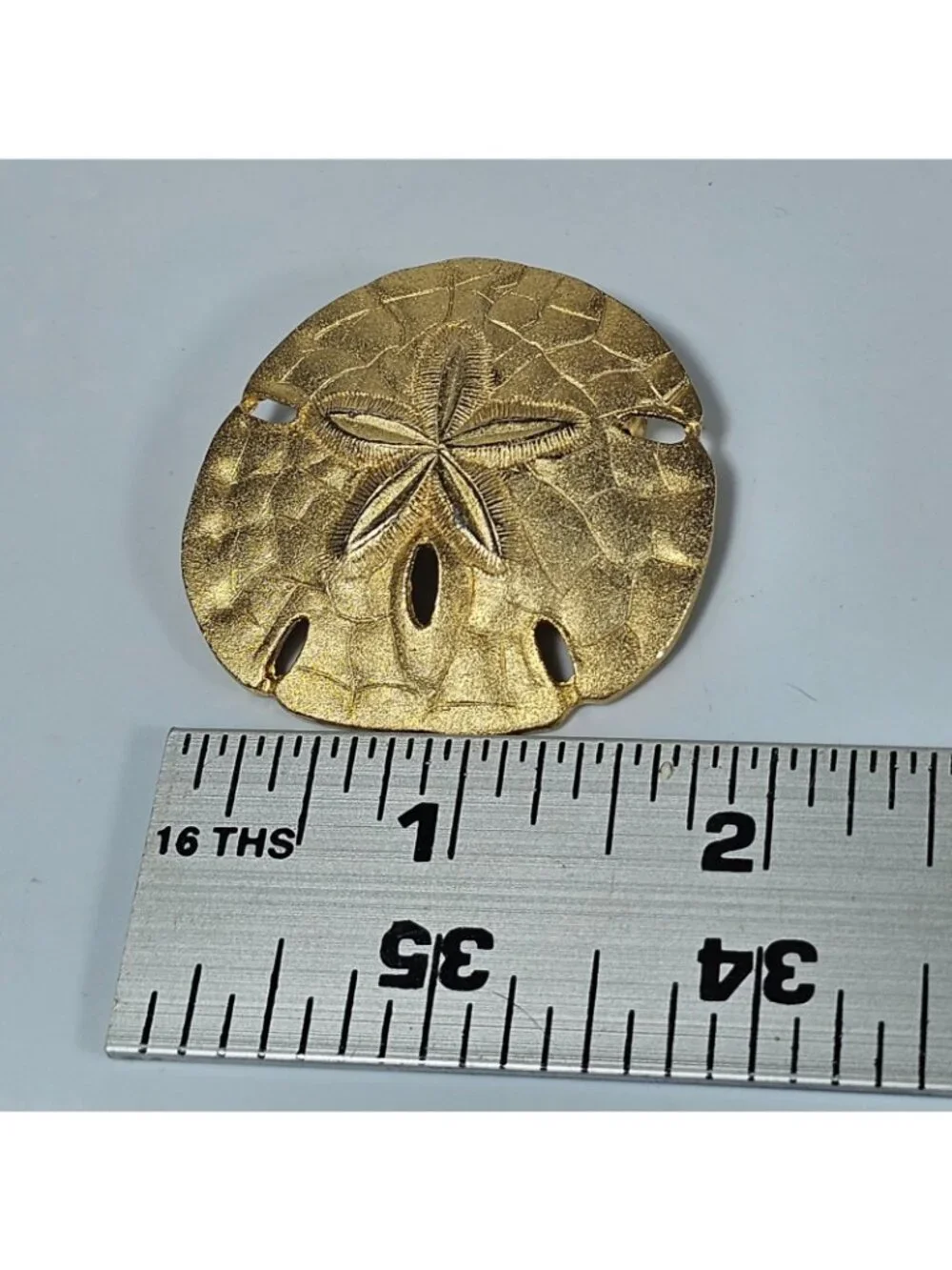 Gold-Tone Sand Dollar Brooch Pin Nautical Beach Jewelry, Coastal Ocean VTG